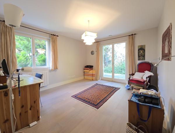 Vente / Maison et grand terrain