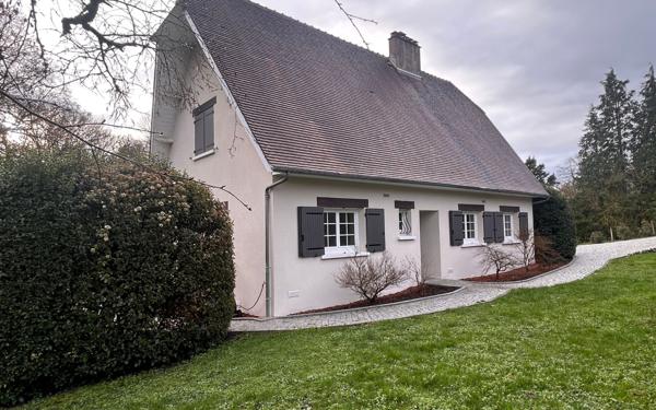 Maison à vendre    4 pièces •  Mer