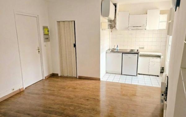 Vente Studio Studio à rafraîchir à rafraîchir Paris 20ème   