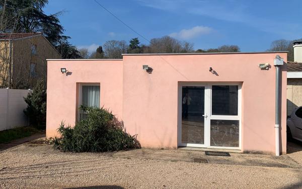 Maison à vendre    8 pièces • 245,49 m2 Collonges-au-Mont-d'Or