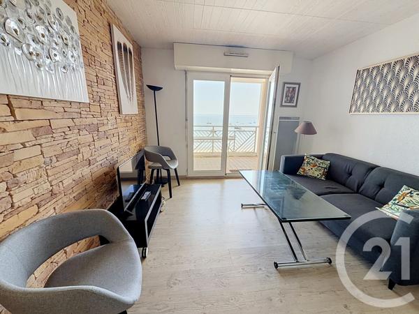 Appartement F2 à vendre  2 pièces - 27 m 2   ARCACHON  - 33