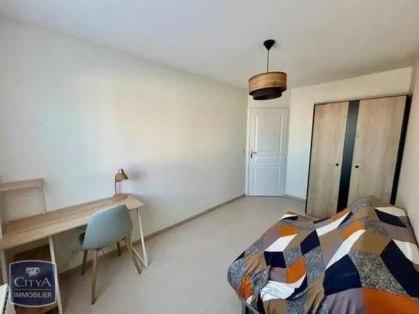 Appartement à louer 3 pièces 68.91m² Clermont-Ferrand (63000)