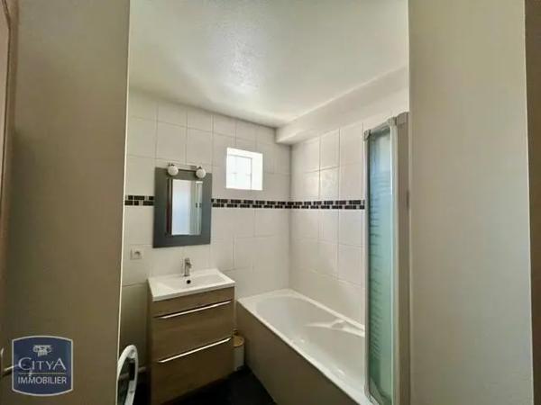 Appartement à louer 3 pièces 68.91m² Clermont-Ferrand (63000)