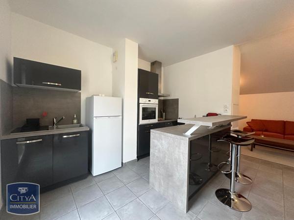 Appartement à louer 2 pièces 50.39m²