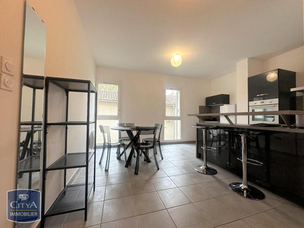 Appartement à louer 2 pièces 50.39m²