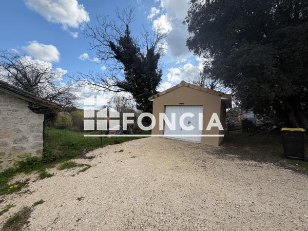 Location Maison 2 pièces 49.81 m² - 24 RUE DE LA FONTAINE Ronsenac 16320