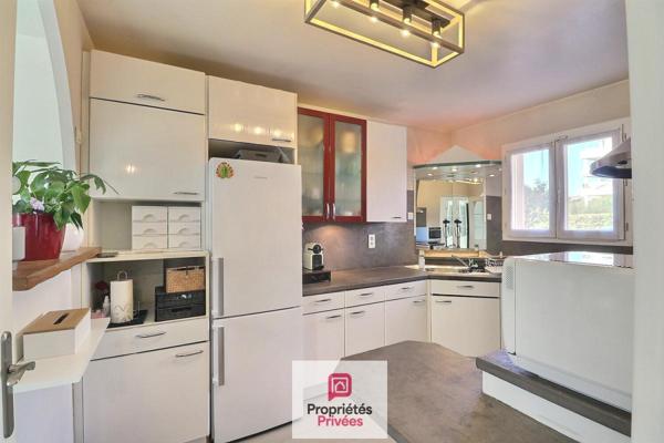 Maison Acheres 6 pièce(s) 100 m2