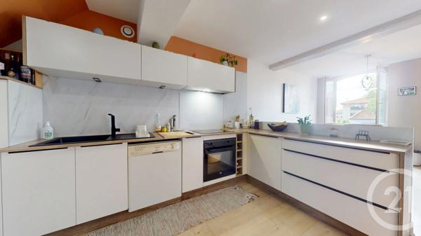 Appartement T3 à vendre  3 pièces - 65,20 m 2   ANGLET  - 64