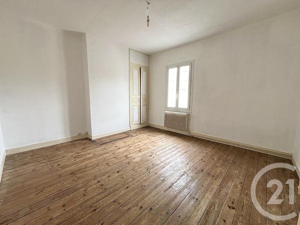 Maison à vendre  5 pièces - 119,56 m 2   CHATELLERAULT  - 86