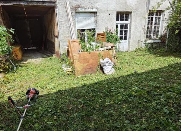 Maison Lubersac 6 pièce(s) 200 m2