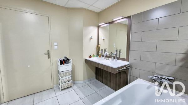 Appartement à vendre 5 pièces 109 m² Ambérieu-en-Bugey