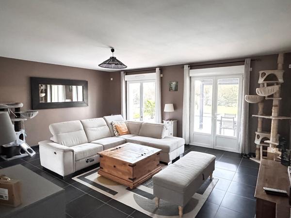 Maison Tonnay Charente 5 pièce(s) 140 m2