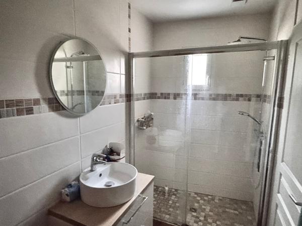 Maison Tonnay Charente 5 pièce(s) 140 m2