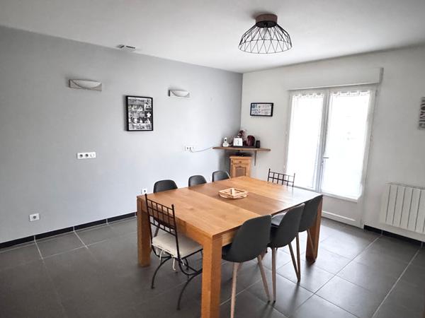 Maison Tonnay Charente 5 pièce(s) 140 m2