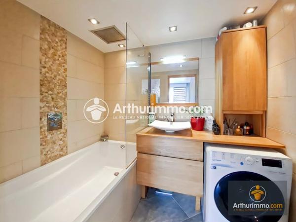 Vente Appartement 2 pièces 45 m2 à Saint-Germain-Lès-Corbeil