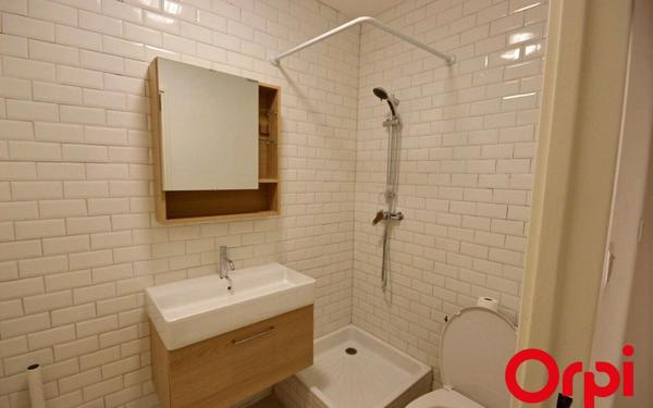 Appartement à louer    1 pièce •  Marseille 12