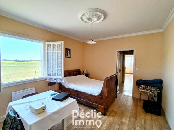 Vente pavillon Les adjots, 173m² 2800m² 6 pièces 256 800€