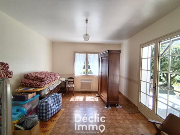 Vente pavillon Les adjots, 173m² 2800m² 6 pièces 256 800€