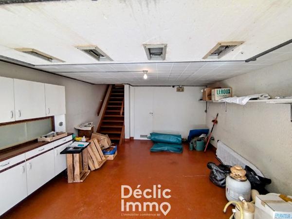 Vente pavillon Les adjots, 173m² 2800m² 6 pièces 256 800€