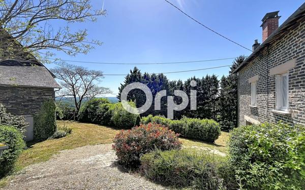 Maison à vendre    6 pièces •  Allassac