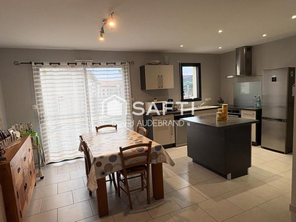 Pavillon de plain-pied 4 chambres.