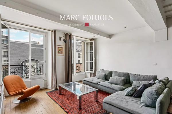 Paris IV. Deux pièces de 64m² au coeur du Marais.