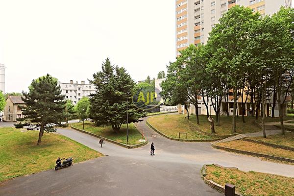 Vente appartement Montreuil : 305 000 € - AJP Delon Immobilier Grenelle