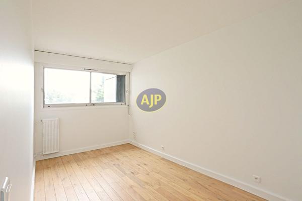 Vente appartement Montreuil : 305 000 € - AJP Delon Immobilier Grenelle