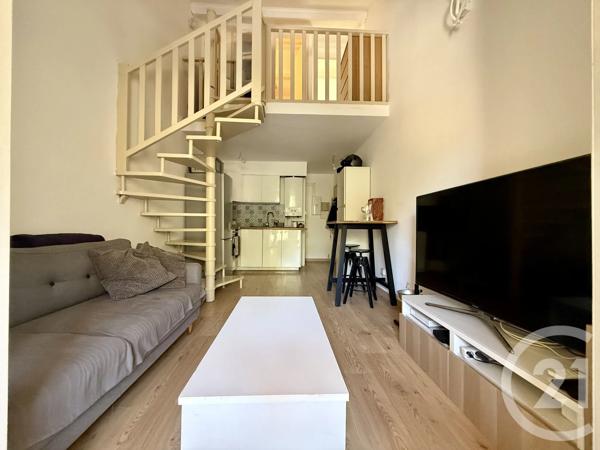 Appartement Duplex à vendre  2 pièces - 31 m 2   BANDOL  - 83
