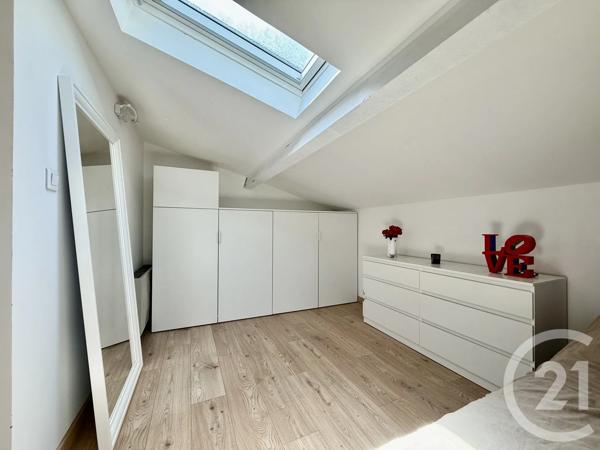 Appartement Duplex à vendre  2 pièces - 31 m 2   BANDOL  - 83