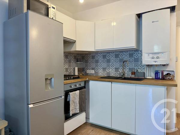 Appartement Duplex à vendre  2 pièces - 31 m 2   BANDOL  - 83