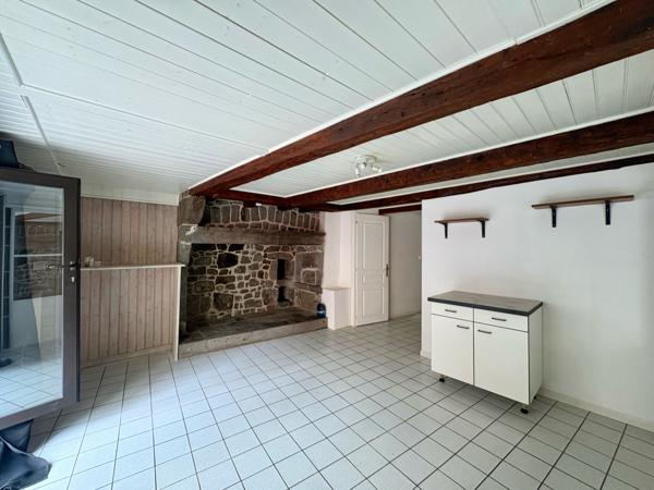 Immeuble de rapport à Besse Proche de la station Super-Besse (63) - Besse et st anastaise