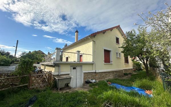 Maison à vendre    5 pièces • 105 m2 Viry-Châtillon