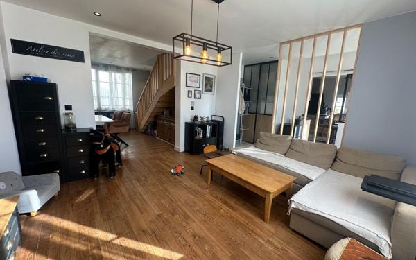 Maison à vendre    5 pièces • 105 m2 Viry-Châtillon