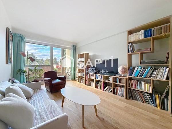 Appartement 3 pièces au pied de la gare