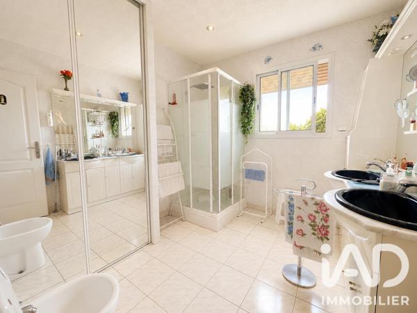 Maison à vendre 5 pièces 165 m² Villelongue-de-la-Salanque