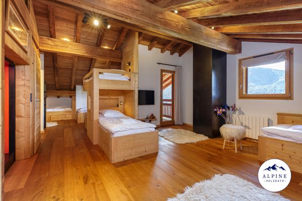 Chalet à la saison : Décembre à Avril