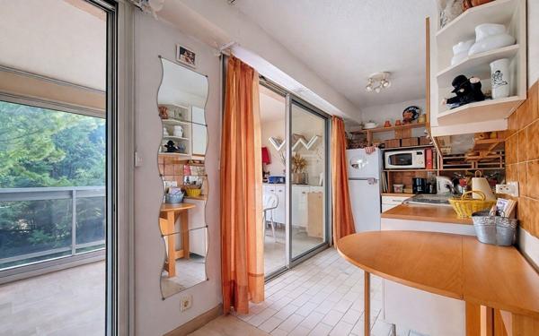 Appartement à vendre    1 pièce • 32,93 m2 Le Cannet