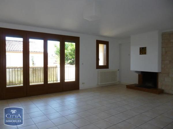 Appartement à louer 4 pièces 103.49m² Agen (47000)