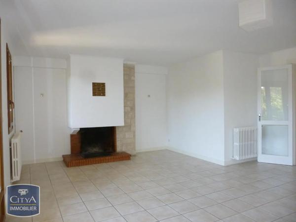 Appartement à louer 4 pièces 103.49m² Agen (47000)
