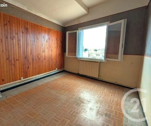 Maison à vendre  4 pièces - 100 m 2   ST GILLES  - 30