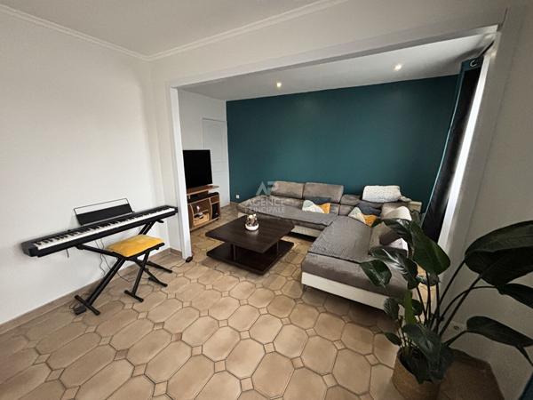 Maison Saint Ouen L Aumone 6 pièce(s) 126.80 m2 €395 000 ** - Référence 11162