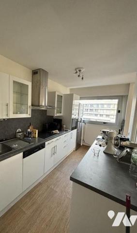 BEAU TYPE 3 TERRASSE PROCHE TRAMWAY !!