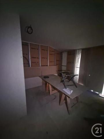 Maison à vendre  5 pièces - 120 m 2   ST GILLES  - 30