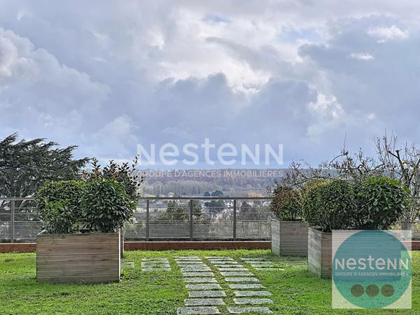 Appartement 3 pièces à Blois - Secteur Chocolaterie/Gare : luminosité, balcon plein sud, vue dégagée, parking en sous-sol. Une perle rare au prix incroyable. Cliquez avant qu'il ne soit trop tard !