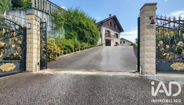 Maison à vendre 6 pièces 92 m² Monnetier-Mornex
