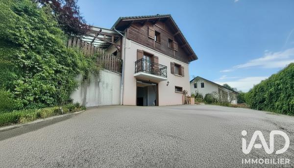 Maison à vendre 6 pièces 92 m² Monnetier-Mornex