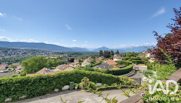 Maison à vendre 6 pièces 92 m² Monnetier-Mornex