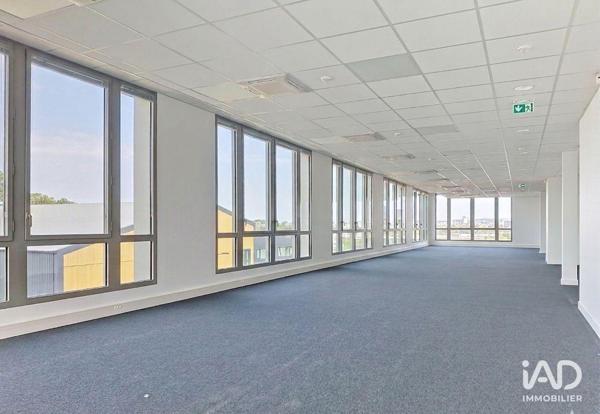 Location bureaux 270 m² Pacé