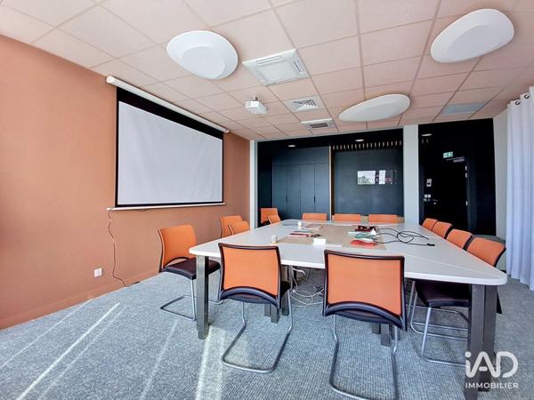 Location bureaux 270 m² Pacé
